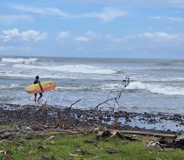 Intermediate surf lesson